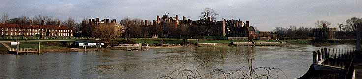 Hampton Court panoramic