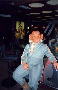 Ferengi at the bar